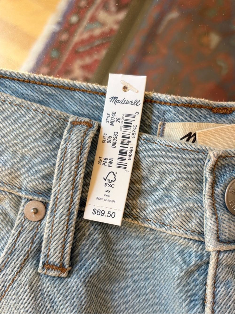 Madewell the Mom Jean Short - Picture 14 of 14